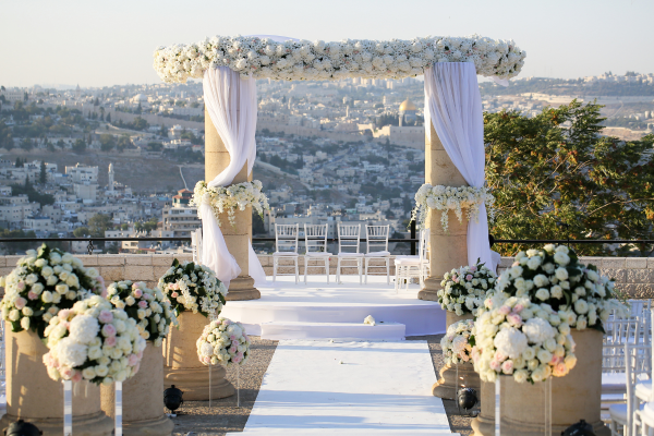 A wedding canopy in Jerusalem (Shutterstock.com)